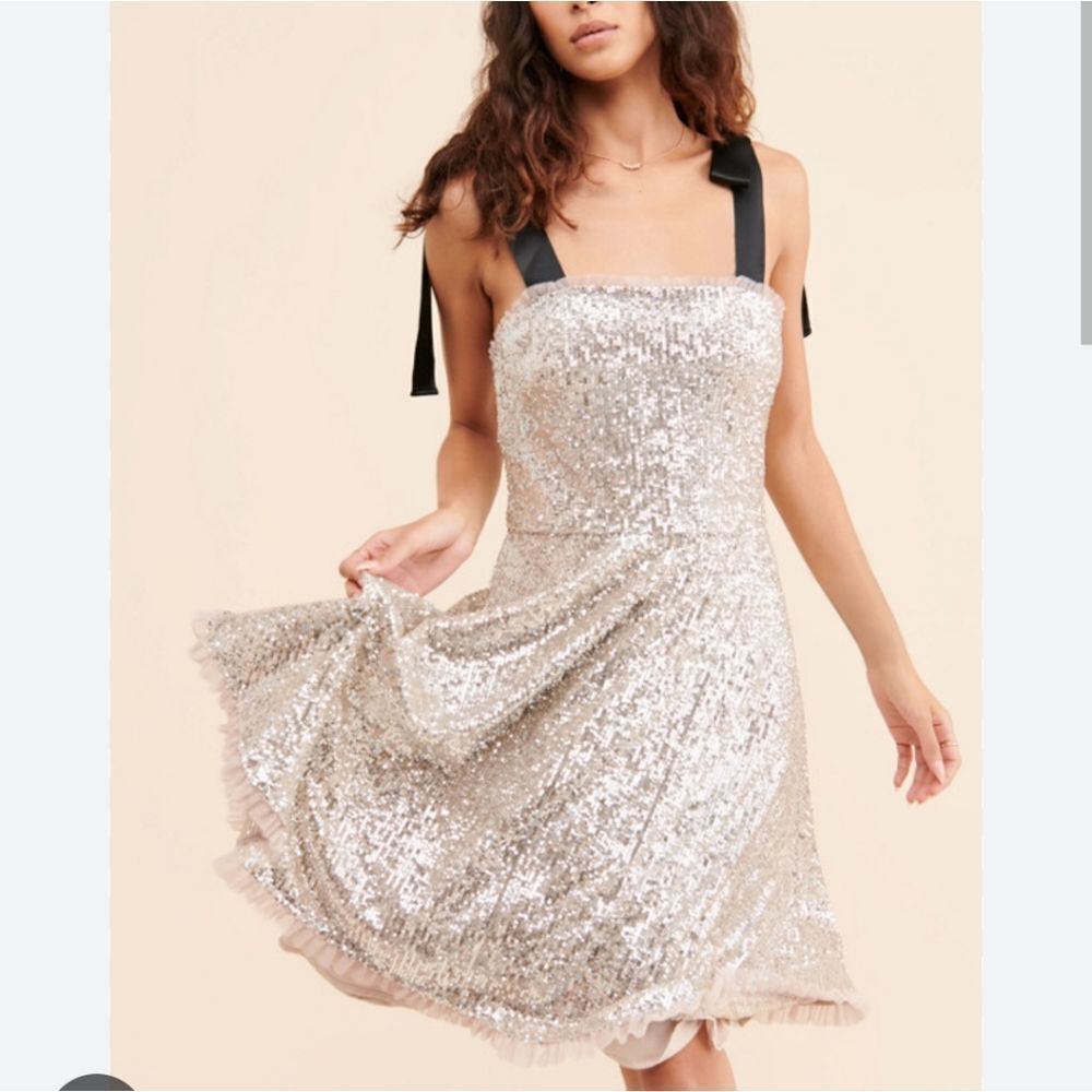 GAL MEETS GLAM Diana sequin cocktail dress